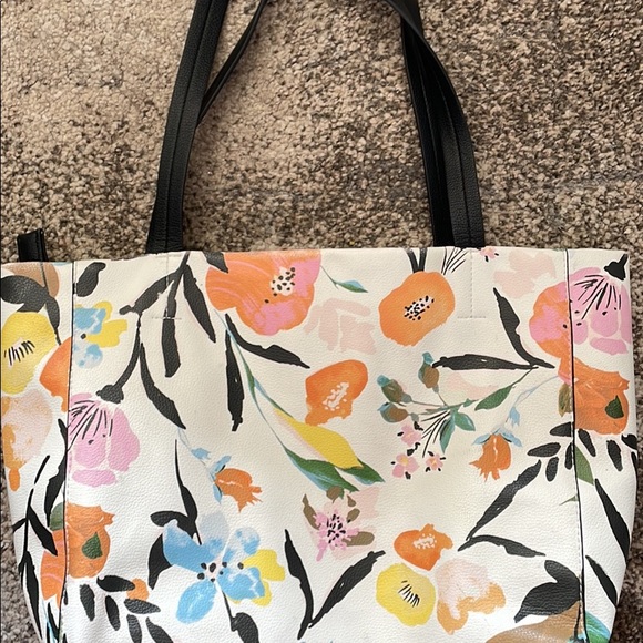 Floral Bag - Picture 2 of 3